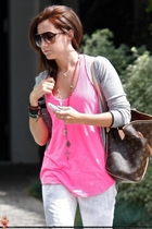 Ashley Tisdale : ashley_tisdale_1269651989.jpg