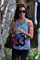 Ashley Tisdale : ashley_tisdale_1270467447.jpg