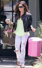 Ashley Tisdale : ashley_tisdale_1273874815.jpg