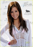 Ashley Tisdale : ashley_tisdale_1286562731.jpg