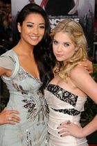 Ashley Benson : TI4U_u1276111898.jpg