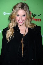 Ashley Benson : ashley-benson-1323661386.jpg