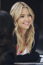 Ashley Benson : ashley-benson-1338281329.jpg