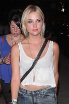 Ashley Benson : ashley-benson-1363061988.jpg