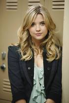 Ashley Benson : ashley-benson-1387575163.jpg