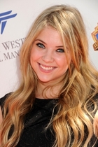 Ashley Benson : ashleybenson_1290578280.jpg