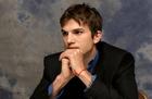 Ashton Kutcher : TI4U_u1147240422.jpg