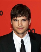 Ashton Kutcher : ashton-kutcher-1429816342.jpg