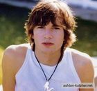 Ashton Kutcher : ashton_kutcher_1172081626.jpg