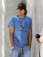 Ashton Kutcher : ashton_kutcher_1222996596.jpg