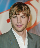 Ashton Kutcher : ashton_kutcher_1300048834.jpg