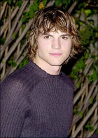 Ashton Kutcher : k20jpg.jpg