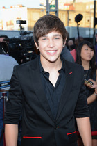 Austin Mahone : austin-mahone-1380679285.jpg