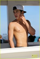 Austin Mahone : austin-mahone-1399397438.jpg