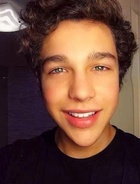 Austin Mahone : austin-mahone-1427590801.jpg