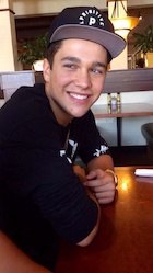 Austin Mahone : austin-mahone-1434719881.jpg