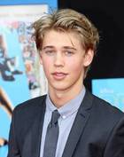 Austin Robert Butler : austin_butler_1304534105.jpg