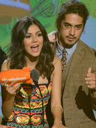 Avan Jogia : TI4U1382724433.jpg