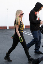 Avril Lavigne : avril_lavigne_1293155435.jpg