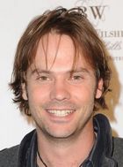 Barry Watson : barry_watson_1270792514.jpg