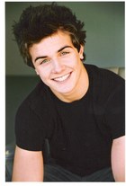 Beau Mirchoff : TI4U_u1150072517.jpg