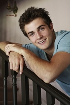 Beau Mirchoff : beau-mirchoff-1381437138.jpg