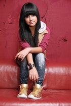 Becky G : becky-g-1415392662.jpg