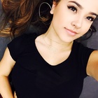 Becky G : becky-g-1429733701.jpg