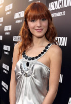 Bella Thorne : bella-thorne-1323234805.jpg