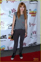 Bella Thorne : bella-thorne-1380384027.jpg