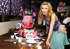 Bella Thorne : bella-thorne-1381437385.jpg