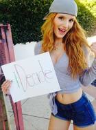 Bella Thorne : bella-thorne-1389124299.jpg