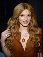 Bella Thorne : bella-thorne-1392306180.jpg