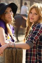 Bella Thorne : bella-thorne-1393687570.jpg