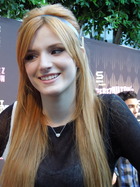 Bella Thorne : bella-thorne-1394643538.jpg