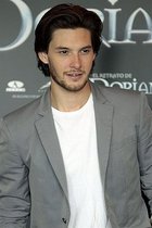 Ben Barnes : ben-barnes-1320431552.jpg