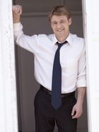 Benjamin McKenzie : TI4U_u1142963548.jpg