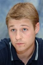 Benjamin McKenzie : TI4U_u1143862318.jpg