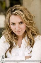 Beverley Mitchell : beverley_mitchell_1184354145.jpg