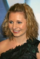 Beverley Mitchell : beverley_mitchell_1259827446.jpg