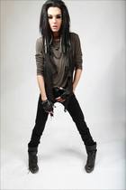 Bill Kaulitz : bill_kaulitz_1266172074.jpg