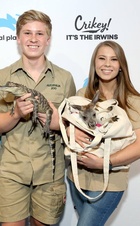 Bindi Irwin : TI4U1624055879.jpg