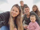 Bindi Irwin : TI4U1656177858.jpg