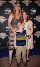 Bindi Irwin : TI4U_u1304646393.jpg