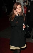 Bonnie Wright : bonnie_wright_1255281963.jpg