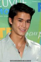 Booboo Stewart : boo-boo-stewart-1318007516.jpg