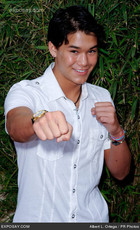 Booboo Stewart : boo-boo-stewart-1323359535.jpg