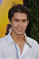 Booboo Stewart : boo-boo-stewart-1326052254.jpg