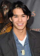 Booboo Stewart : boo-boo-stewart-1334188113.jpg