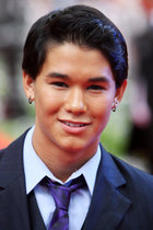 Booboo Stewart : boo-boo-stewart-1339216995.jpg